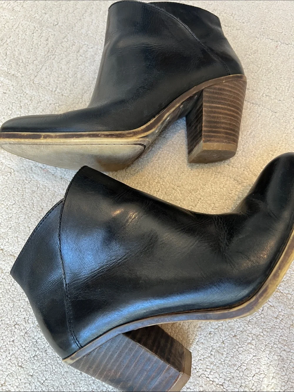 Lucky Brand Black Leather Ankle Booties with Block Heel - Picture 4 of 10